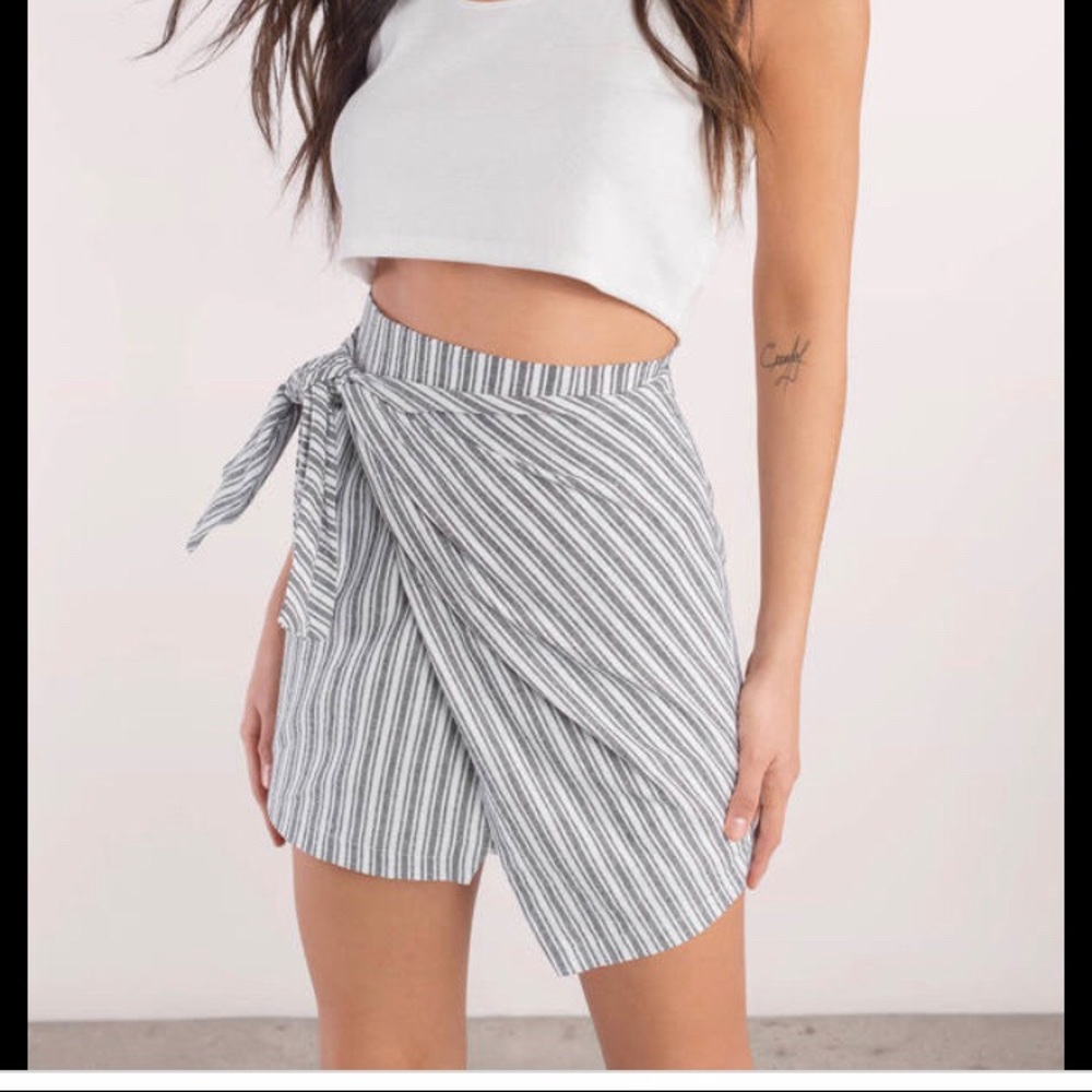 Tobi Stripe Wrap Skirt